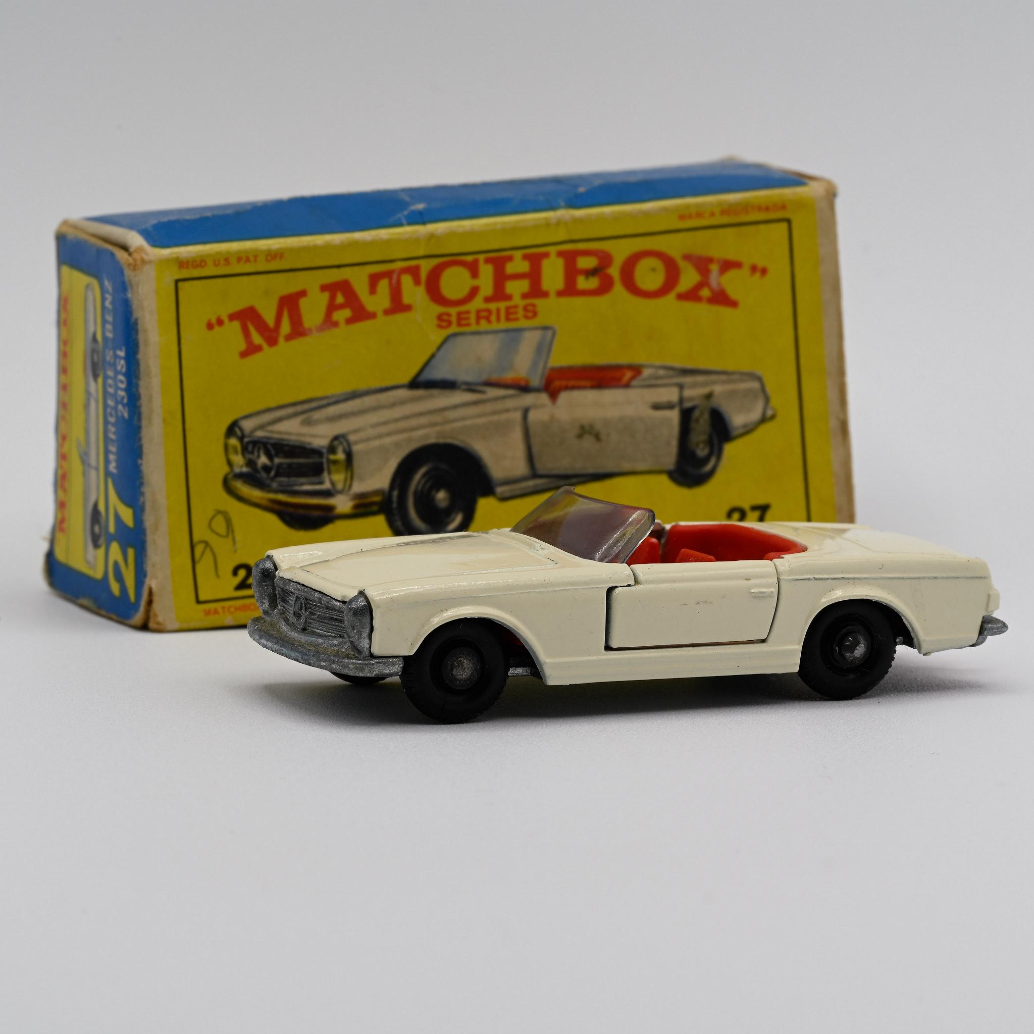 Matchbox+27D+Mercedes-Benz+230+SL+White+Issued+1966 picture 1