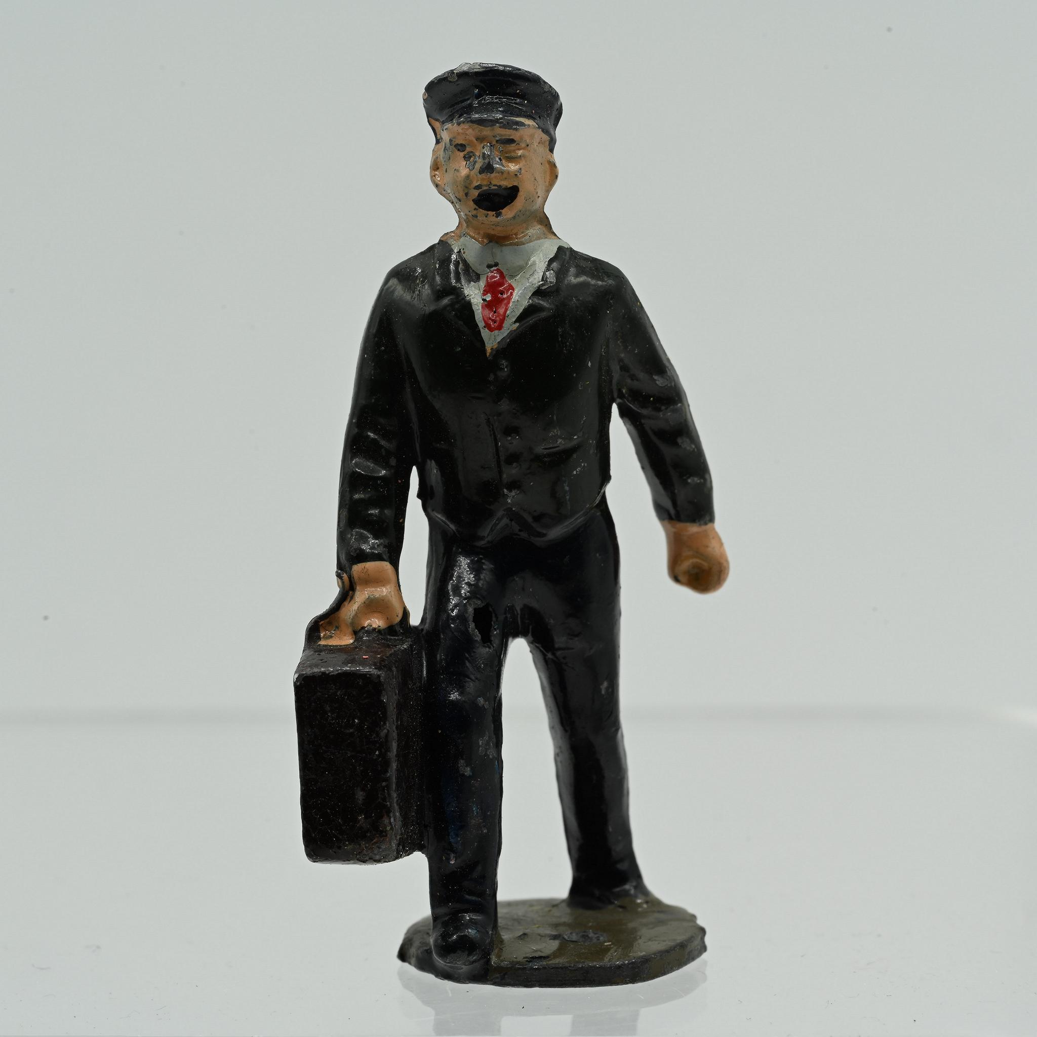 Johillco+Porter+with+Suitcase+Vintage+Lead+Railroad+Figure picture 1