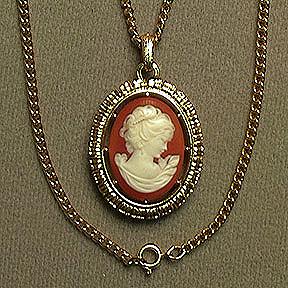 Avon Reversible Cameo Pendant on 24 inch Chain